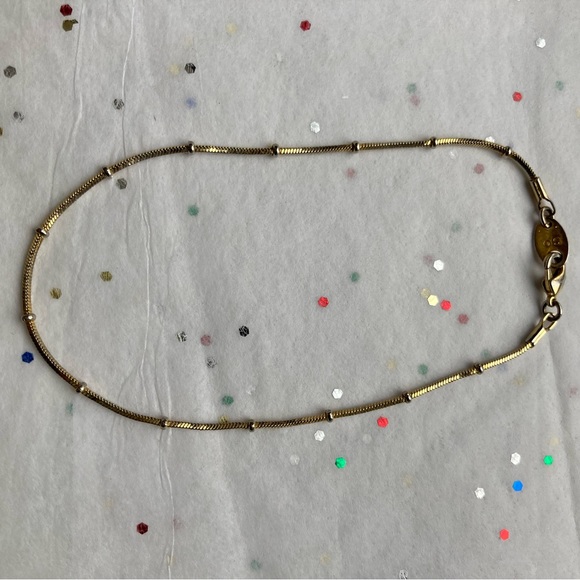 Gold Ankle Bracelet - Picture 2 of 4